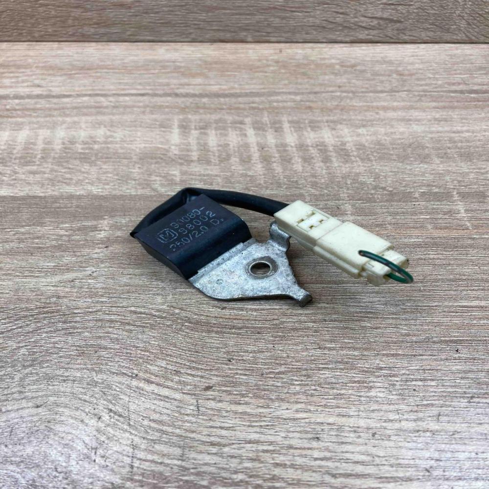 90080 88002   Sensor Toyota Avensis T250