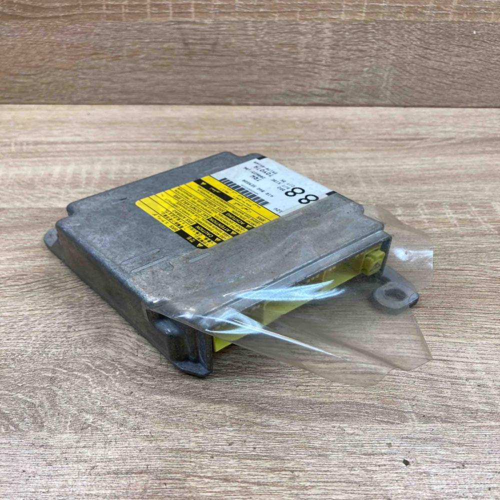 89170 05160 208623 106  Airbag control unit/module Toyota Avensis T250