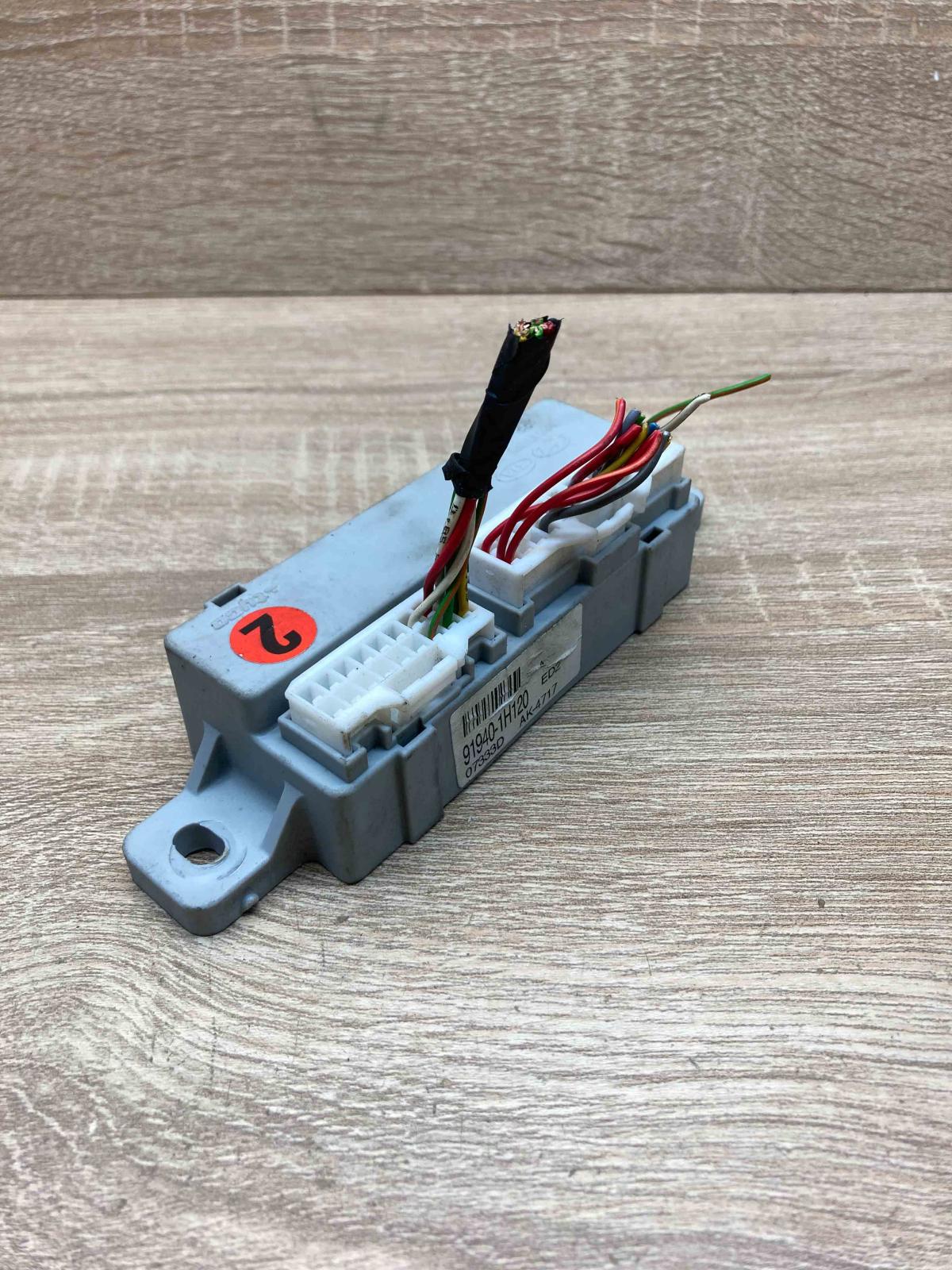 91940 1H120 07333D AK 4717 Central body control module KIA Ceed