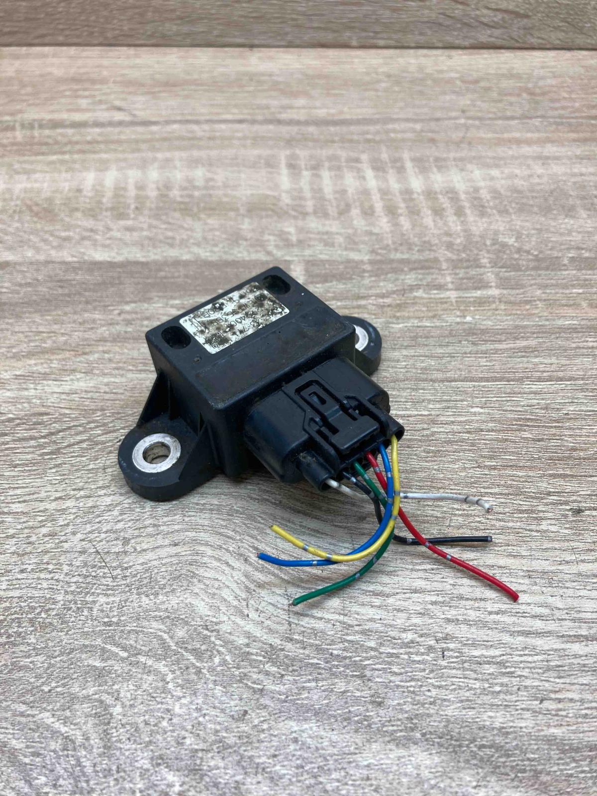 GJ6E 43 7Y1 2924001 EWTS53BB ESP acceleration yaw rate sensor Mazda 6