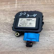 132801129 4B1820511C  Air flap motor/actuator Audi A6 S6 C5 4B
