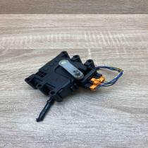 2X05N   Air flap motor/actuator Mazda 6