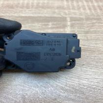 6G9N 19E616 80209  Air flap motor/actuator Volvo V70