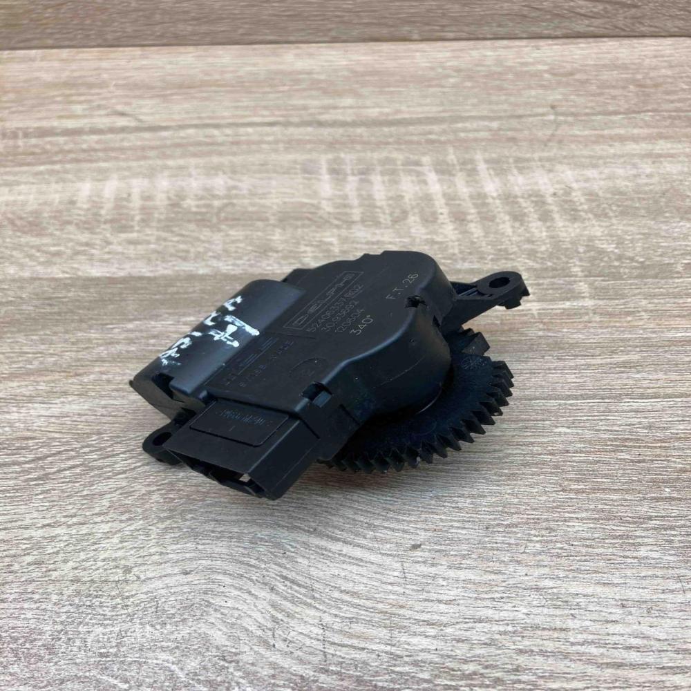 52406337R02 30 93692  Air flap motor/actuator Opel Astra H