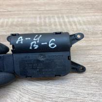 132801303 8E1820511B  Air flap motor/actuator Audi A4 S4 B6 8E 8H