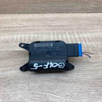 132801336 983380J E  Air flap motor/actuator Volkswagen Golf V