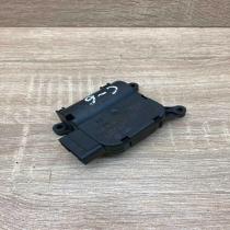 132801358 CZ116880 3032  Air flap motor/actuator Audi A6 S6 C6 4F