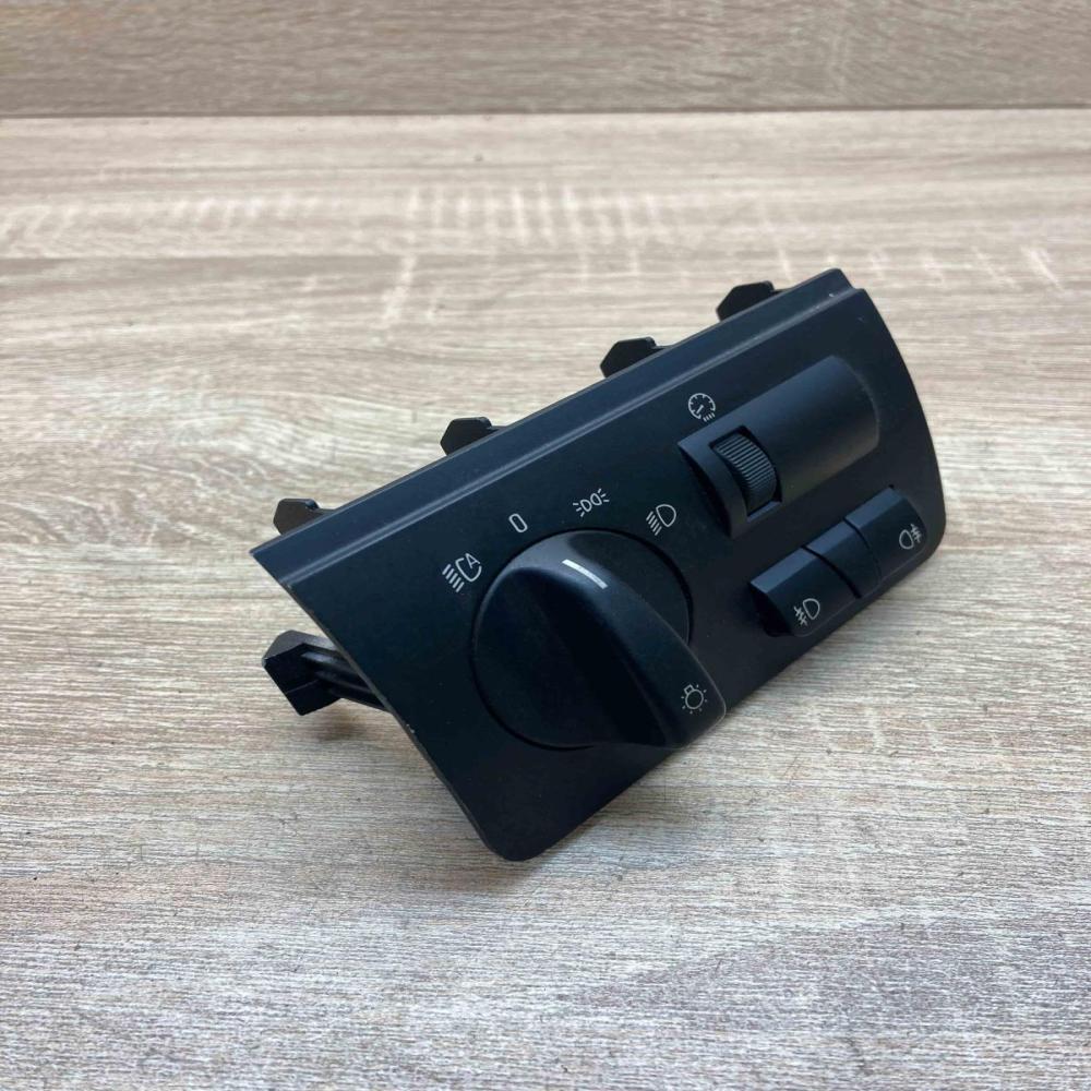 6909775   Light switch BMW X5 E53