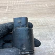 8377612 Used  Headlight washer pump BMW 1 E81 E87
