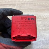 357907521 5DS006467 00  Heater blower motor/fan resistor Audi A4 S4 B5 8D
