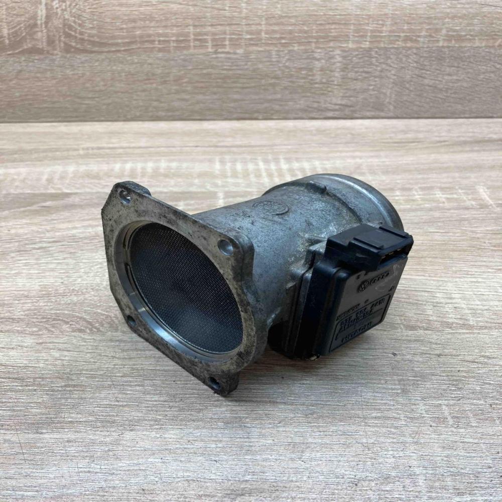 037906461B   Mass air flow meter Volkswagen Sharan