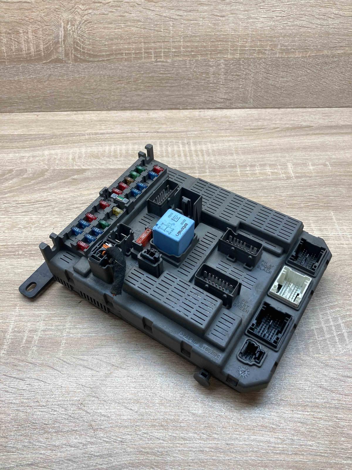 9648235680   Central body control module Citroen C5