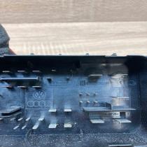 1K0937124H   Fuse module Audi A3 S3 8P