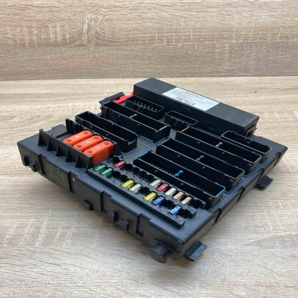13112914 519049035 AU Central body control module Opel Signum