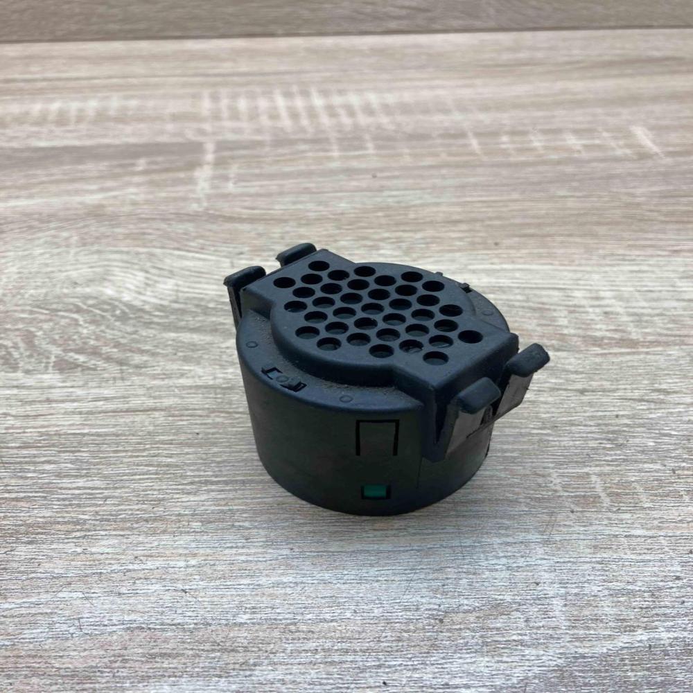 8360995   Parking PDC sensor speaker BMW 5 E39