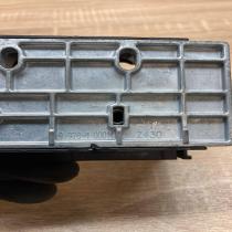 9928100014  Parcel Shelf Load Bracket Parcel shelf load cover mount bracket BMW