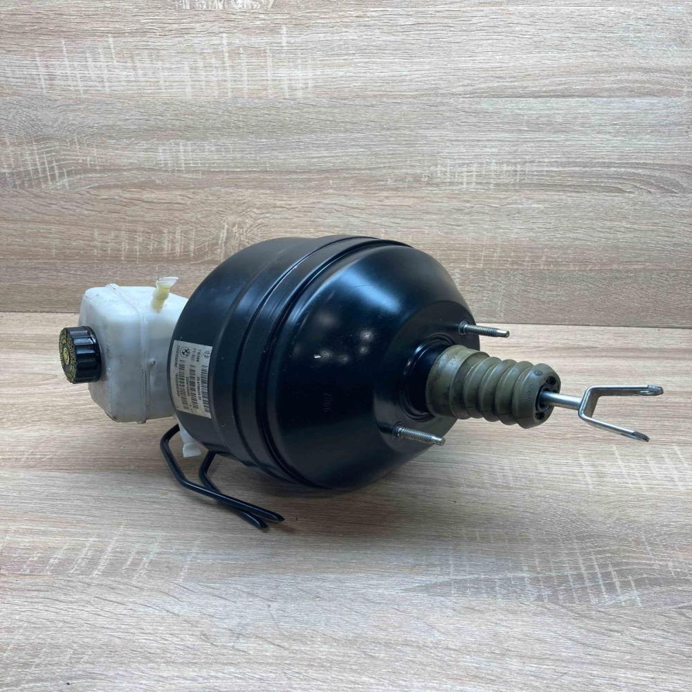 6798425 1818680 0204818398 Brake booster BMW 3 F30 F35 F31