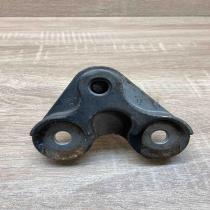 A2213511418   Rear differential/diff mount bracket Mercedes-Benz S W222