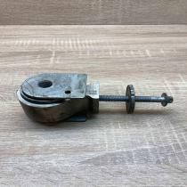 A2133508403   Rear differential mounting bracket Mercedes-Benz E W213