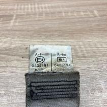 7Q1330 024441  Rear seatbelt Toyota Avensis T220