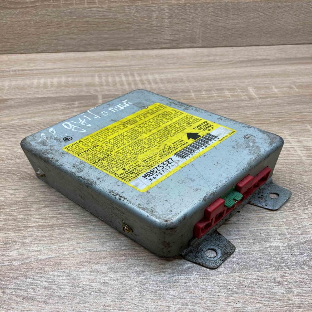 MB875327 X6T37171  Airbag control unit/module Mitsubishi Galant