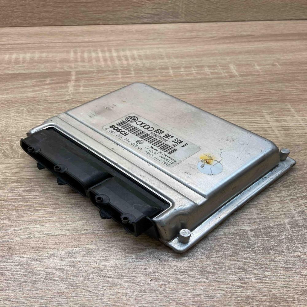 8D0907558B 0261204774  Engine control unit/module ECU Volkswagen PASSAT B5