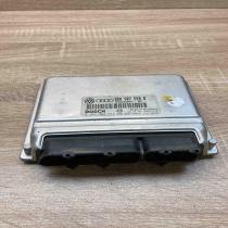 8D0907558B 0261204774  Engine control unit/module ECU Volkswagen PASSAT B5