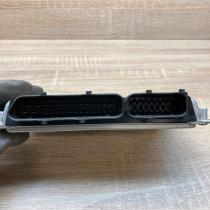 8D0907558B 0261204774  Engine control unit/module ECU Volkswagen PASSAT B5