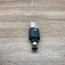 8200168238 B   Brake pedal sensor switch Renault Twingo II