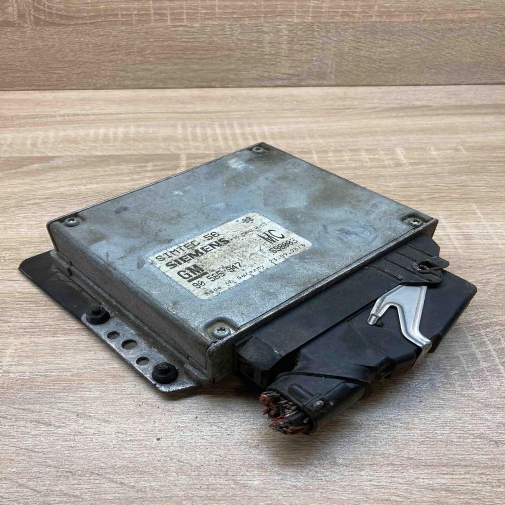 90565947 S98003 MC Engine control unit/module ECU Opel Omega B1