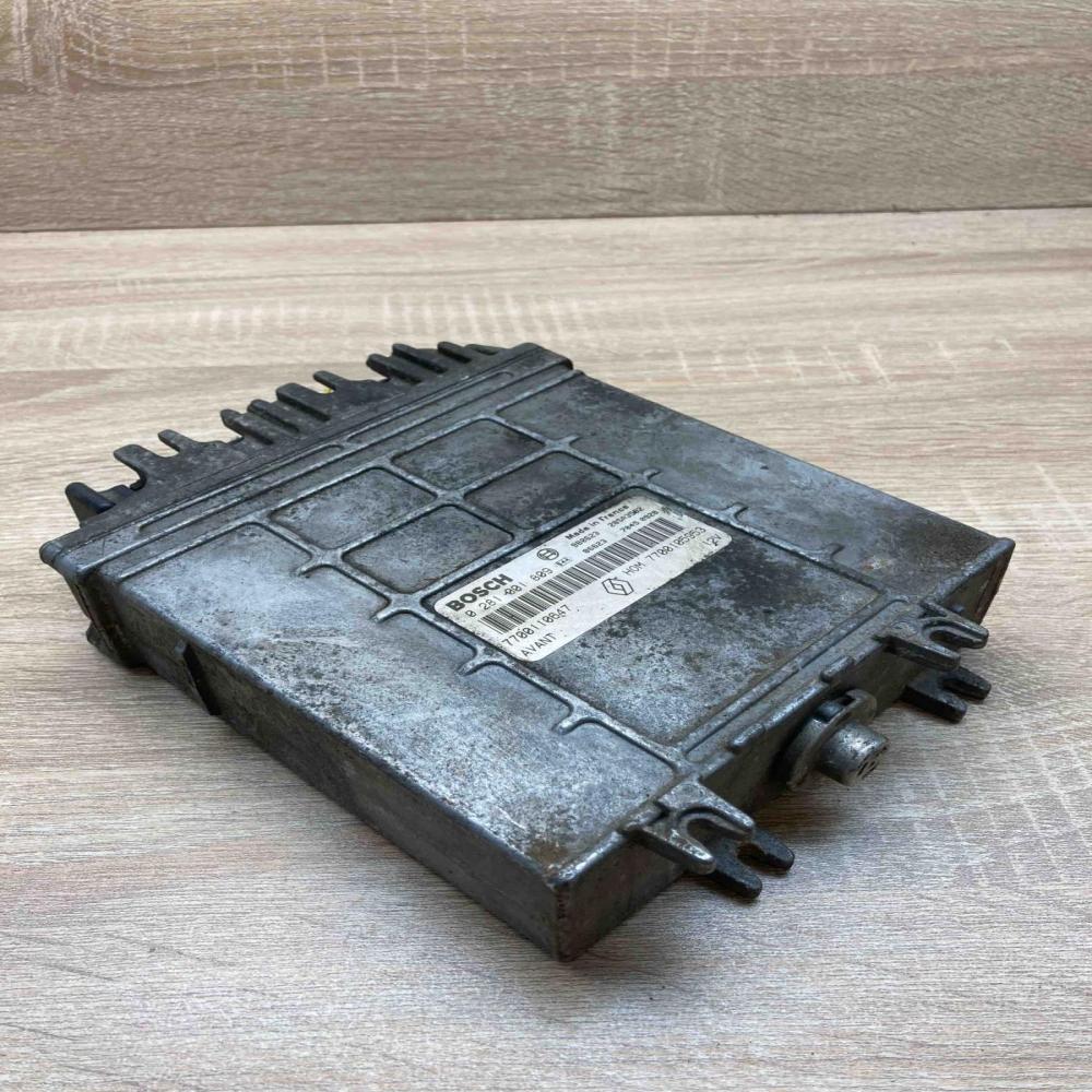 HOM7700105953 0281001809 7700110647 Engine control unit/module ECU Renault Sceni