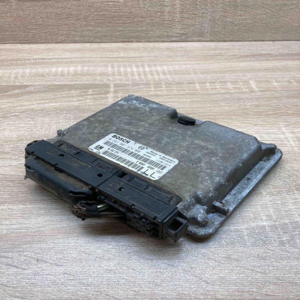 90562574 0281001674 LL Engine control unit/module ECU Opel Astra G