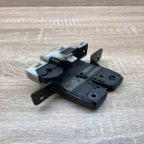 8200076240E   Tailgate/trunk/boot lock/catch/latch Renault Modus