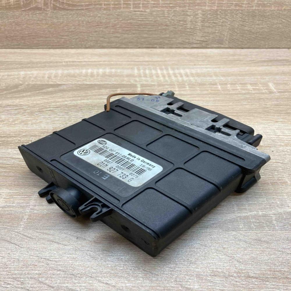 01M927733G 5DG007651 08  Gearbox control unit/module Volkswagen PASSAT B4