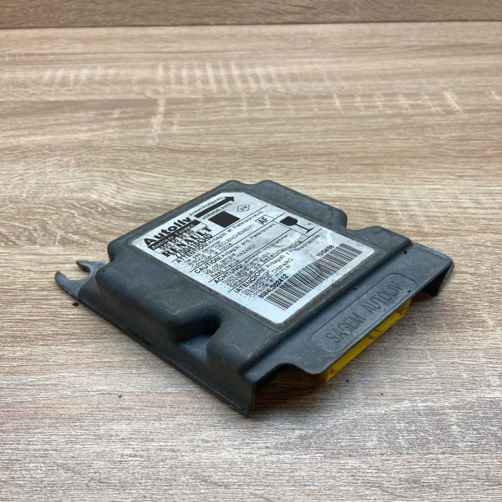 550569000 7700418434D  Airbag control unit/module Renault Megane I
