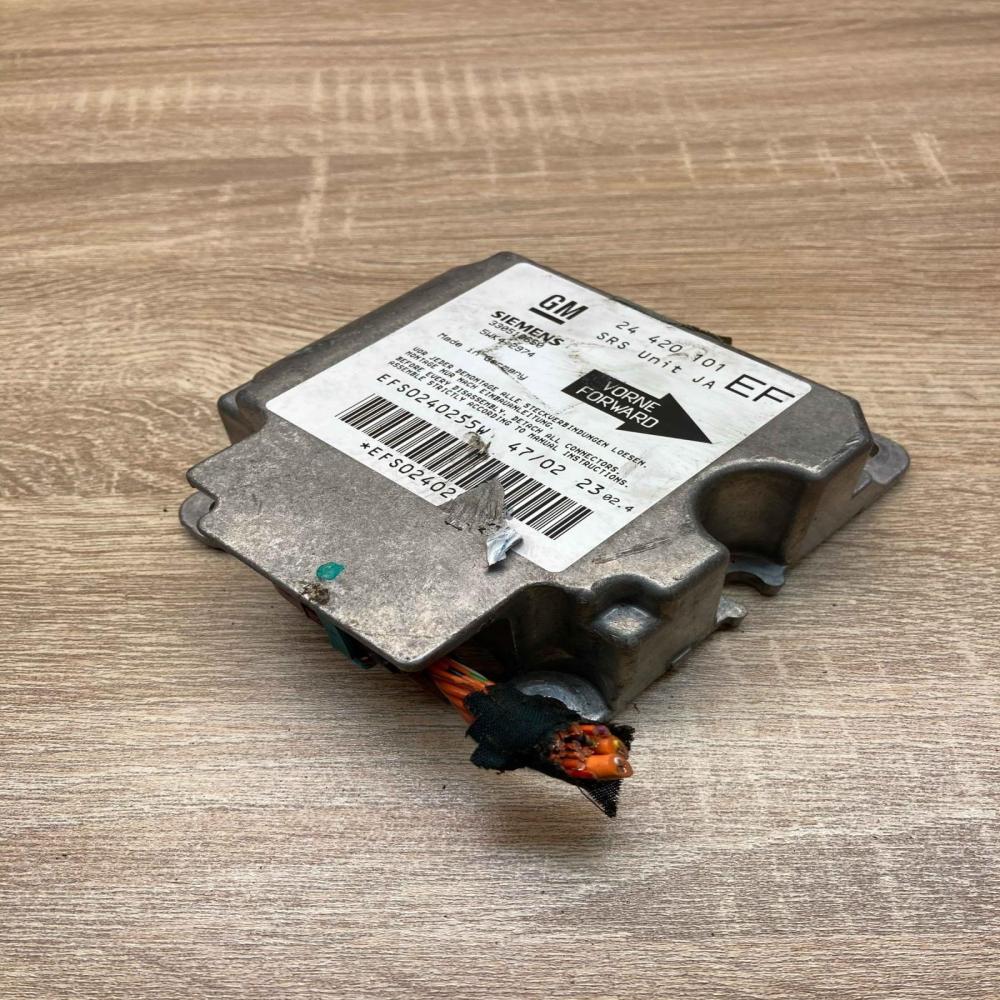 24420101 5WK42974  Airbag control unit/module Opel Omega B1