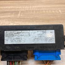 73847257   Comfort/convenience module Renault Espace III