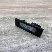 8T0943021   Number plate light Volkswagen PASSAT B6