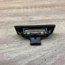 8T0943021   Number plate light Volkswagen PASSAT B6