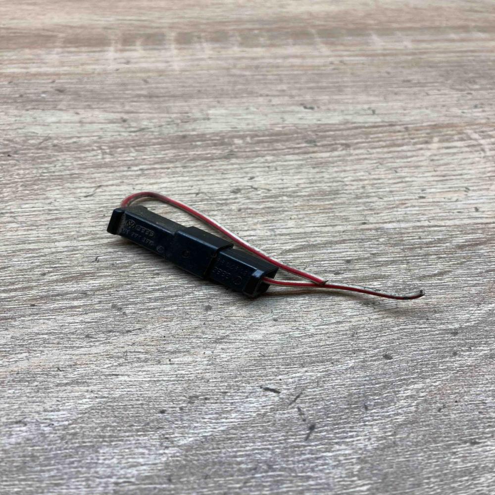 161971976 161971990  Plug wire Audi A6 S6 C5 4B