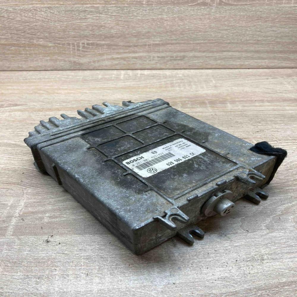 028906021CK 0281001423 424 Engine control unit/module ECU Volkswagen PASSAT B4