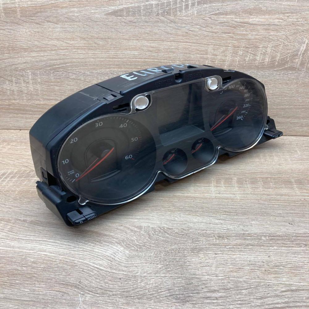 A2C53194181 A2C53117394 A2C53042108 Speedometer (instrument cluster) Volkswagen