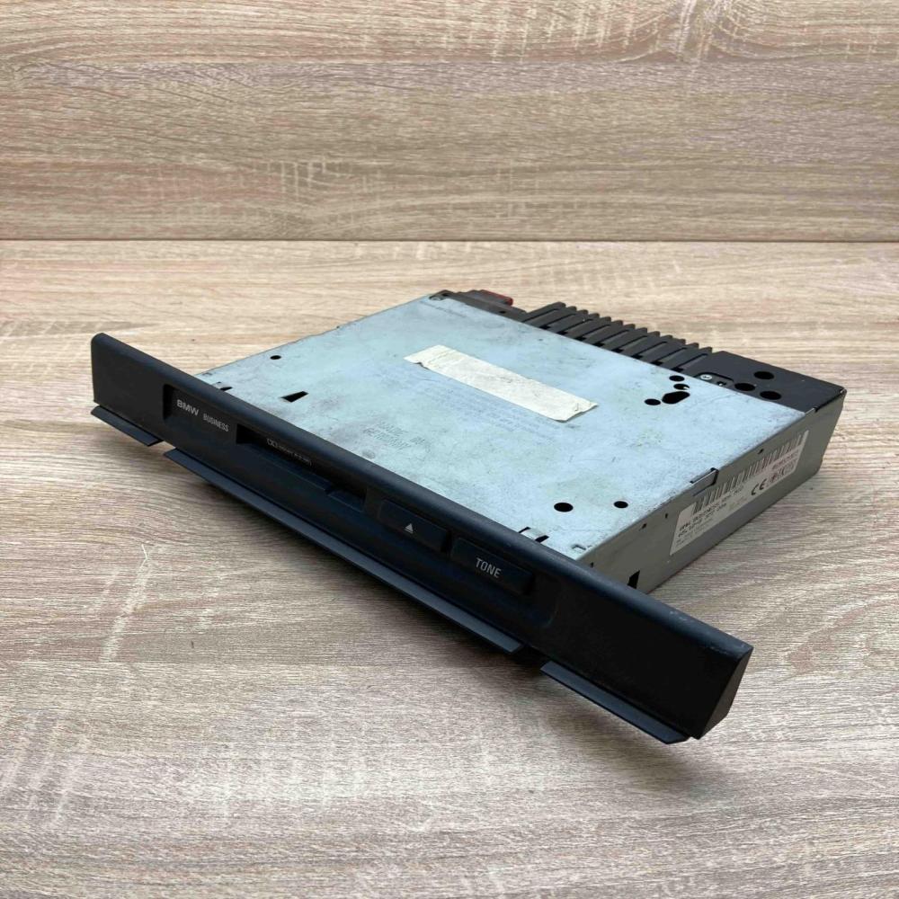 8377006  BMW Business Radio/CD/DVD/GPS head unit BMW 5 E39