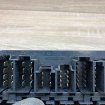 357937039   Fuse module Volkswagen Transporter - Caravelle T4