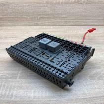 357937039   Fuse module Volkswagen Transporter - Caravelle T4