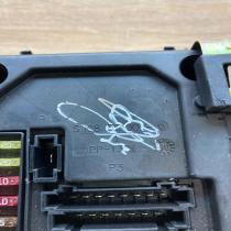 7M3962258L S110730220F  Fuse module Ford Galaxy