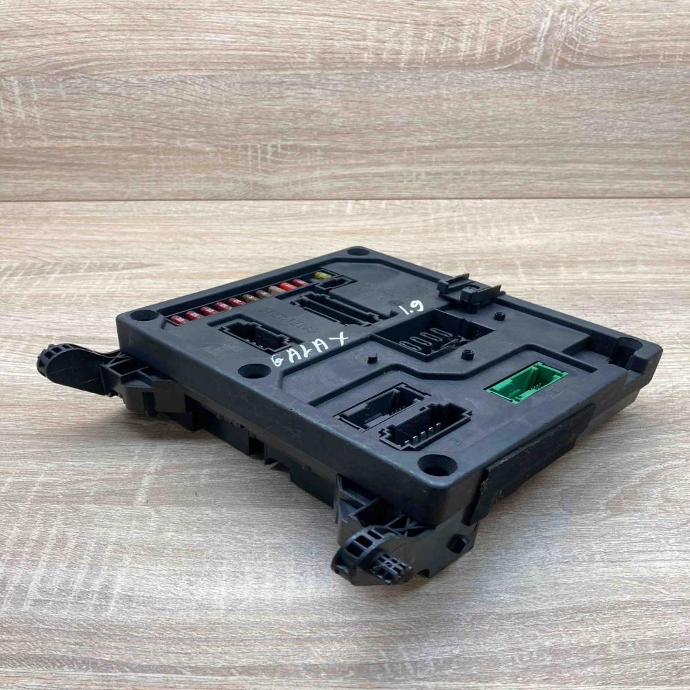 7M0962258J S108145200  Fuse module Seat Alhambra (Mk1)