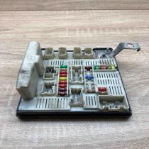 519220222 7698895243  Fuse module Renault Kangoo I