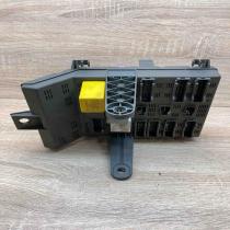 7700821586   Fuse module Renault Laguna I