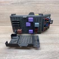 7700821586   Fuse module Renault Laguna I